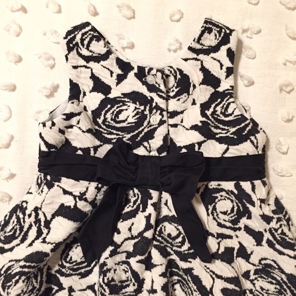 JANIE & JACK Big City Chic Rose Floral Dress Black - Picture 6 of 7